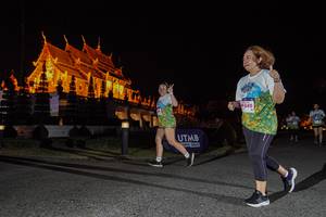 BIB: 340
                            <button type="button" onclick="openModal(22290721)" class="btn btn-primary btn-sm float-right btn-popup" data-toggle="modal" data-target=".modal-high-quality">
                        <i class="fas fa-shopping-cart"></i> Add to Cart
                    </button>
                                            <button type="button" onclick="isThisMe(22290721, true)" class="btn btn-success btn-sm float-right btn-popup btn-isme hidden" data-toggle="tooltip" data-placement="bottom" title="นี่คือรูปของคุณใช่ไหม คลิกที่นี่เพื่อเอาเข้าอัลบั้ม">
                        <i class="fas fa-plus"></i> Add to album
                    </button>
                    <button type="button" onclick="isThisMe(22290721, false)" class="btn btn-warning btn-sm float-right btn-popup btn-isnotme hidden">
                        <i class="fas fa-ban"></i> Remove from album
                    </button>